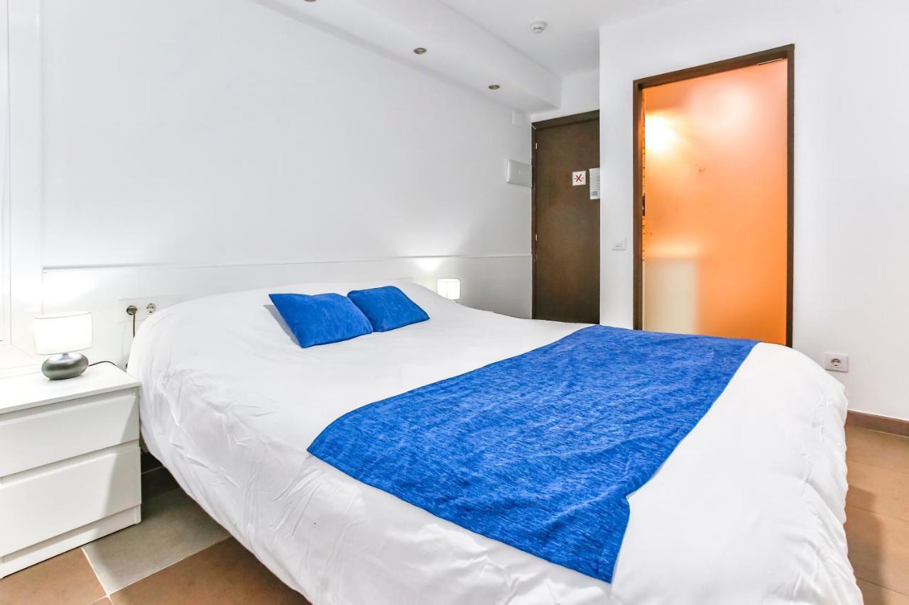 Laramond Barcelona Rooms מראה חיצוני תמונה
