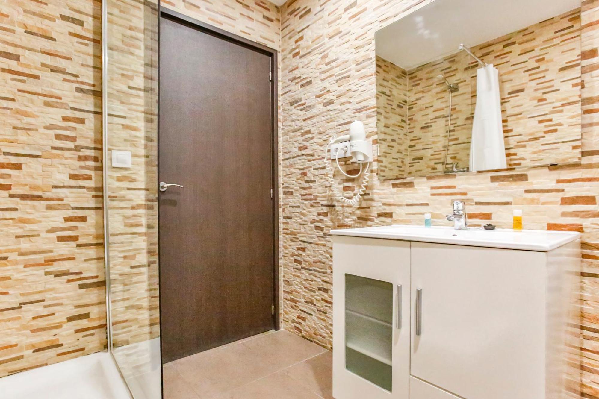 Laramond Barcelona Rooms מראה חיצוני תמונה