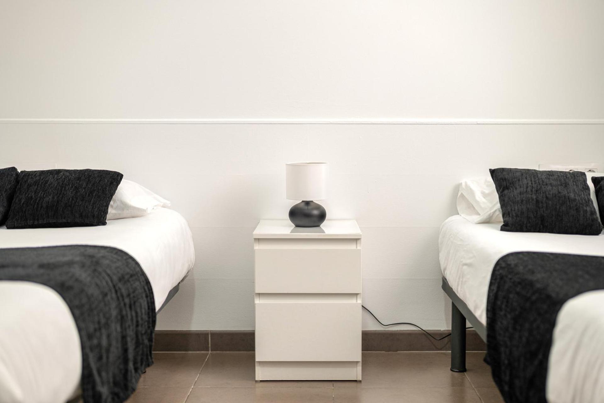 Laramond Barcelona Rooms מראה חיצוני תמונה